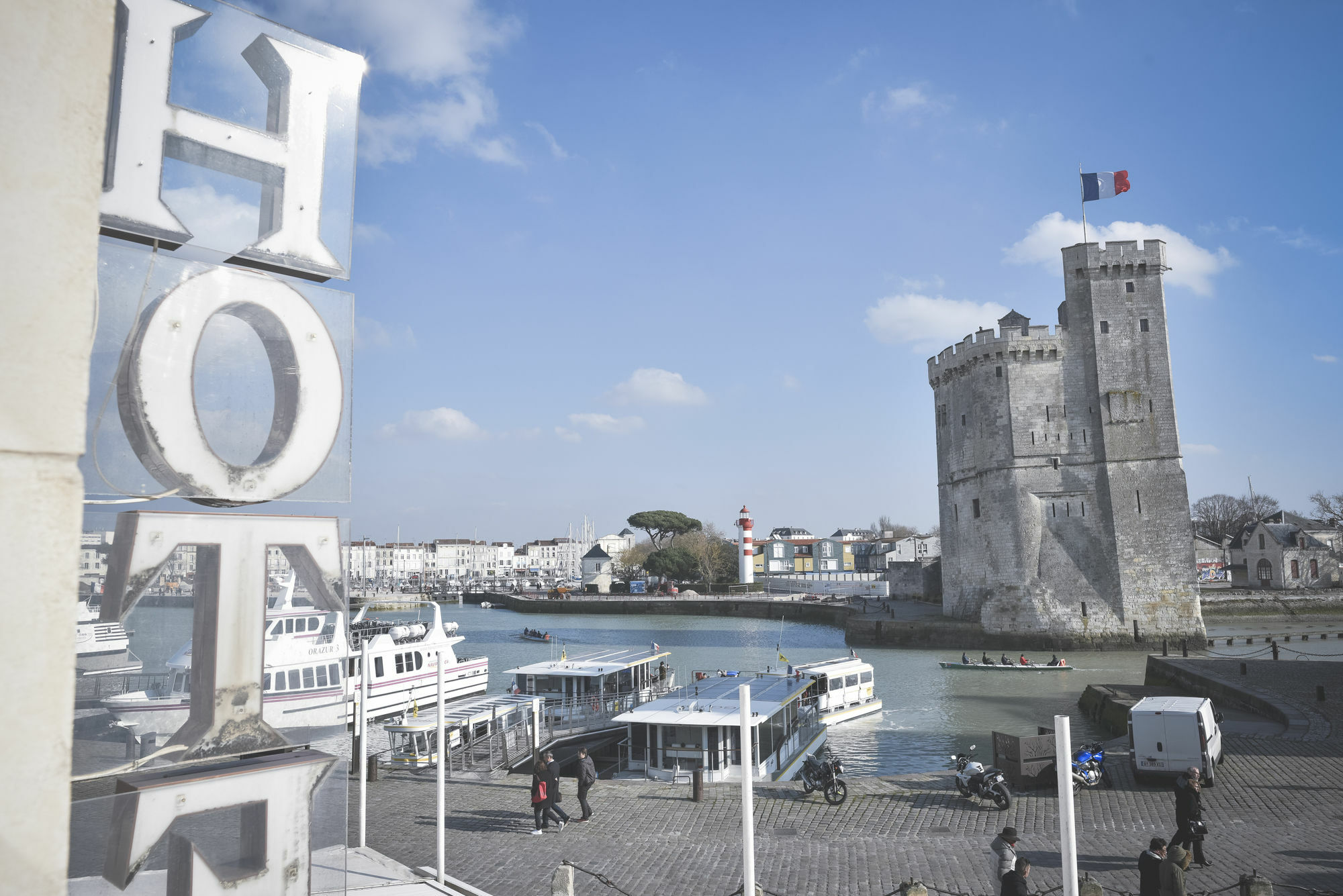 Maisons Du Monde Hotel & Suites - La Rochelle Vieux Port Екстер'єр фото